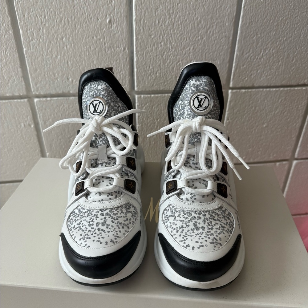 Lou’s Vuitton White and Black Sneakers - Picture 3 of 7